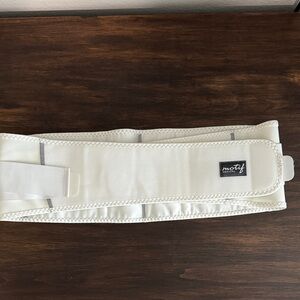 Motif Medical - Pregnancy Support Band - Large